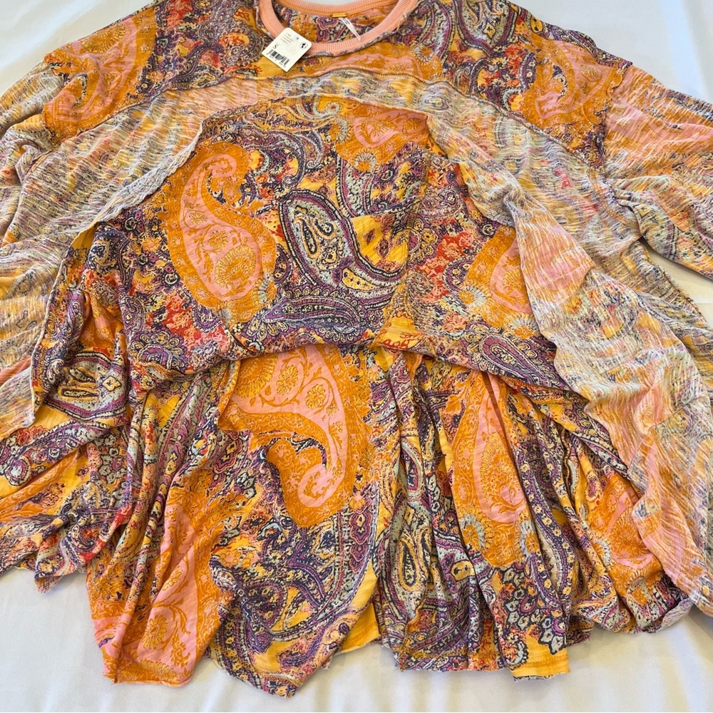 πHPπ NEW NWT Free People Making Circles Longline T-Shirt Tunic Paisley Small - Picture 10 of 14